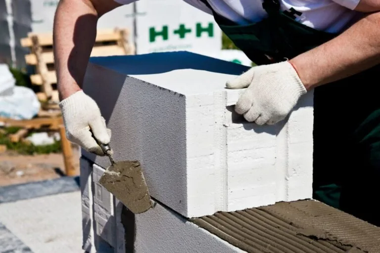 Кладка стен из газобетона