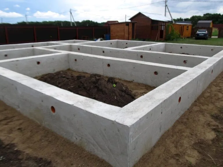 Фундамент ленточный