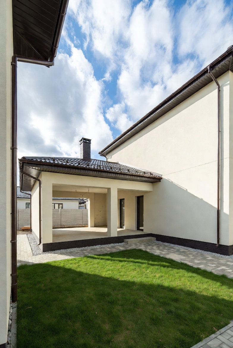 Stroitelstvo Domov S Terrasoy